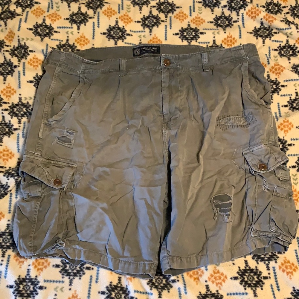 Men’s American Eagle 44 shorts